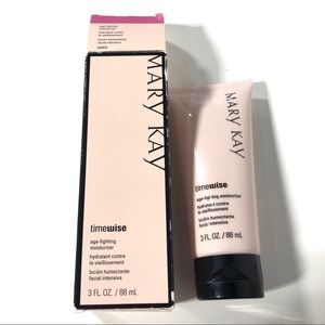 Mary Kay Timewise Age Fighting Moisturizer